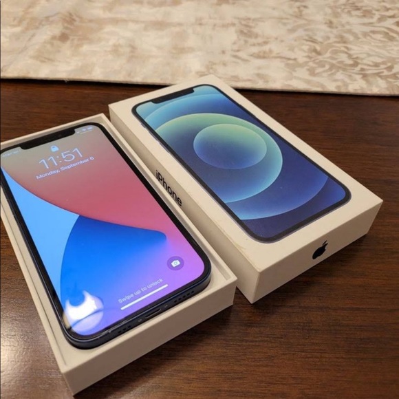 Apple Other - iPhone 12 64 Gb att no scratches or dings